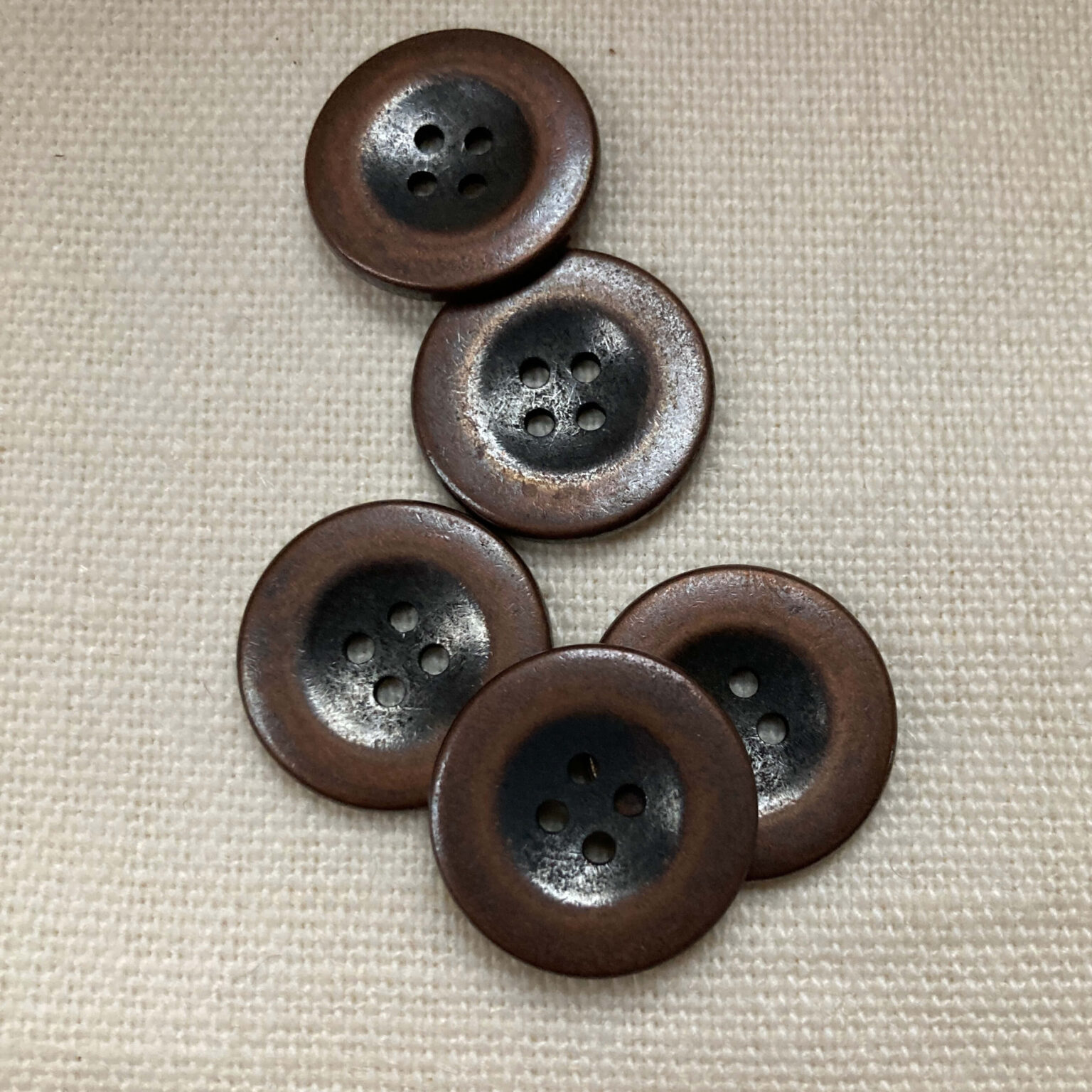 5 copper / grey metal button