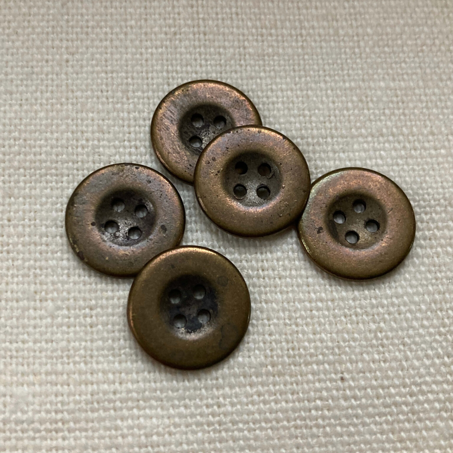 brass colour metal buttons